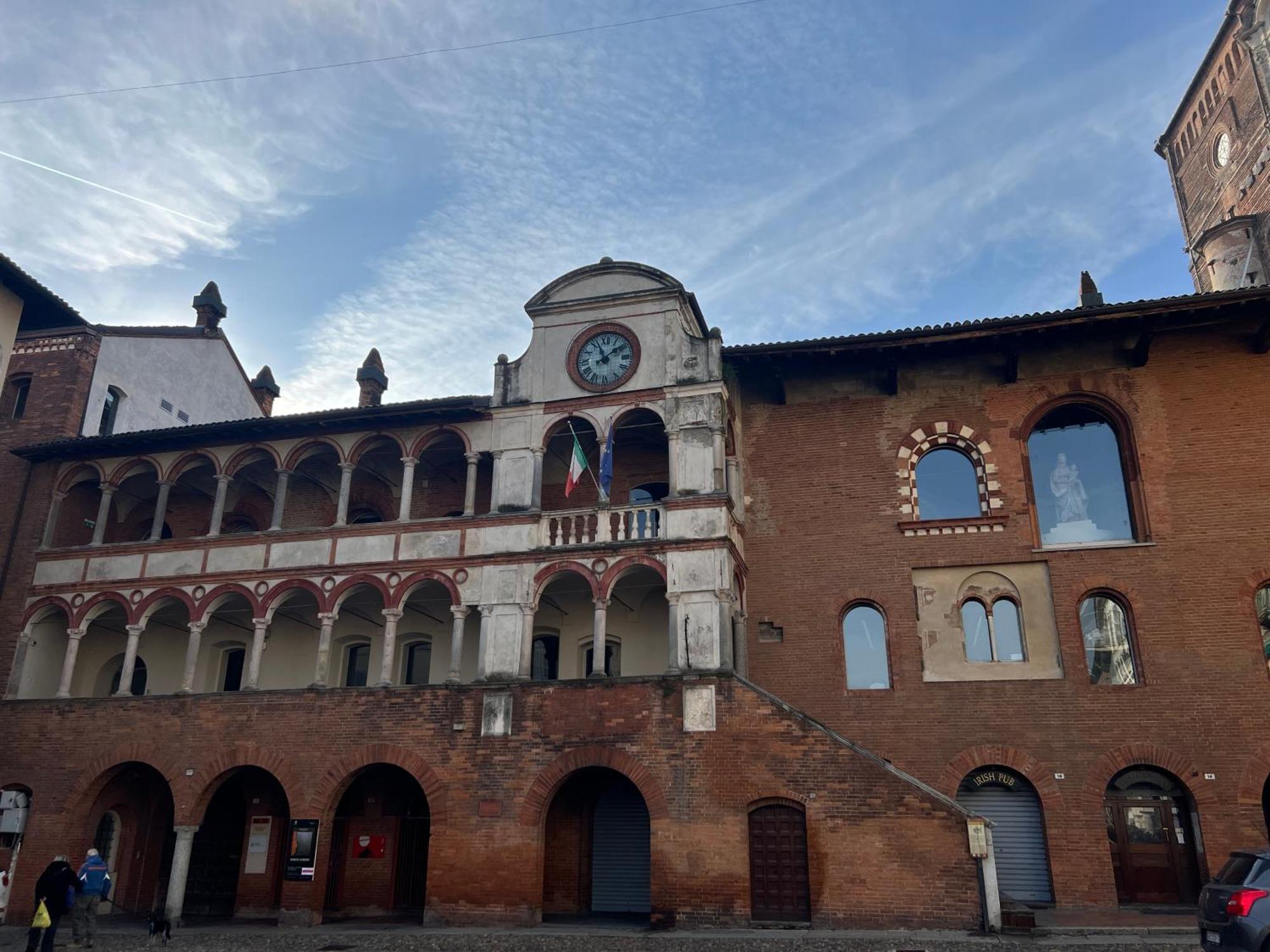 Dimora Palazzo Delle Gabette - Centro Storico Apartment ปาเวีย ภายนอก รูปภาพ